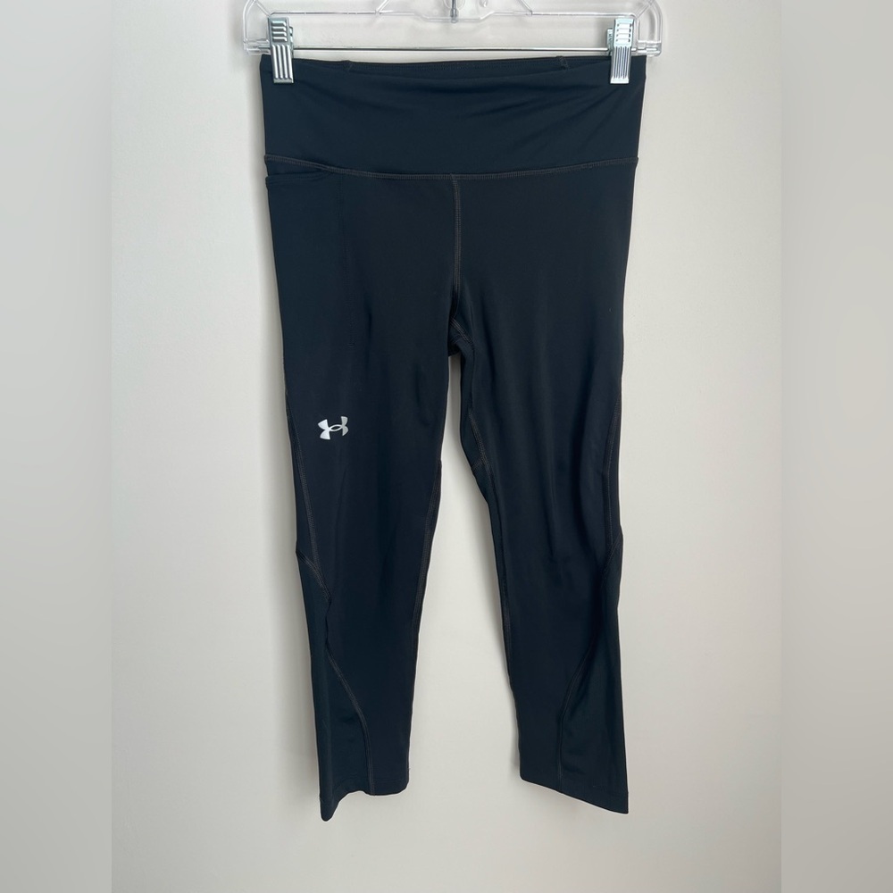 Under Armour Black Cropped Heatgear Conpression Leggings S